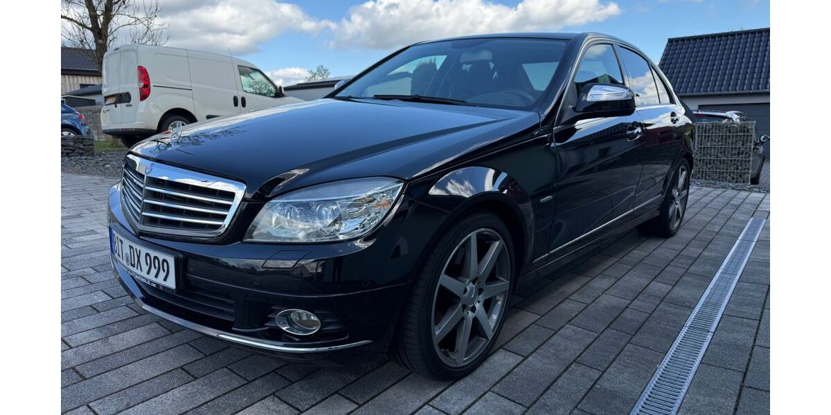 Mercedes-Benz C 320 171.500 km 7.900 &euro; Orlenbach 54595