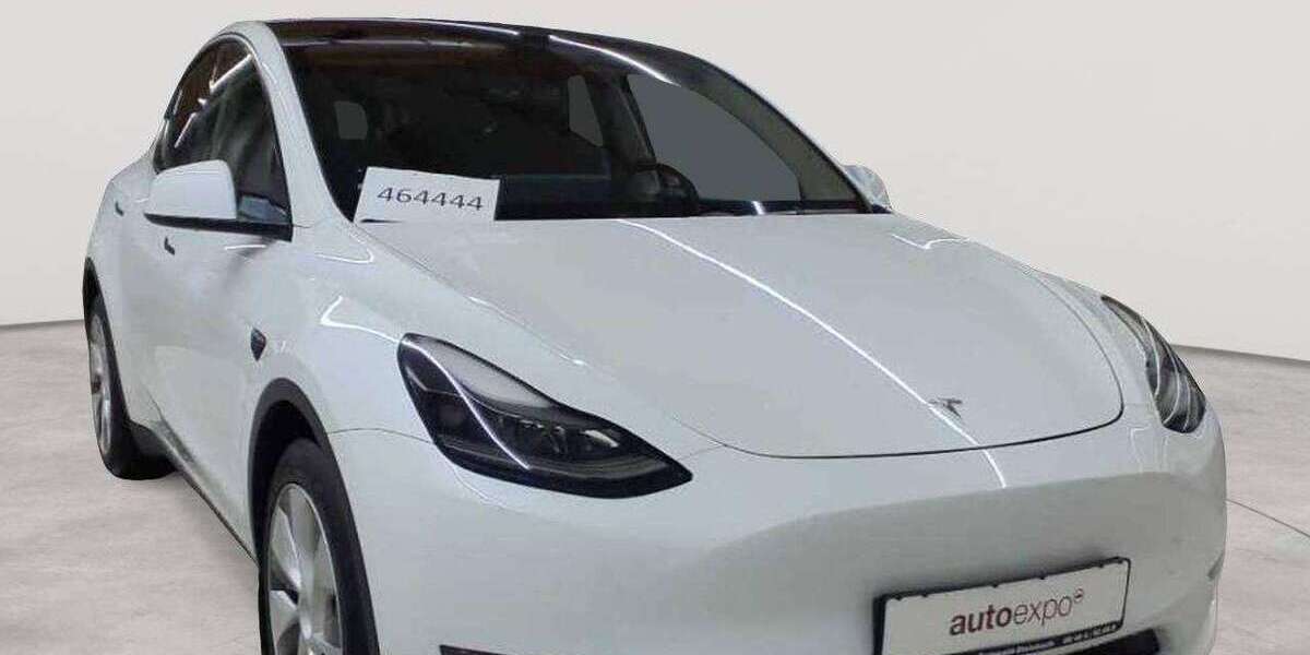 Tesla Model Y 74.520 km 30.390 &euro; Fernwald-Steinbach 35463