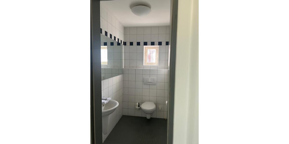 Gewerbeobjekt Deggendorf - 650&euro; | Angebot:23497240