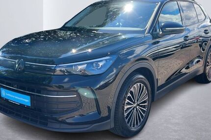 VW Tiguan 26.533 km 34.555 &euro; Hamburg 22303