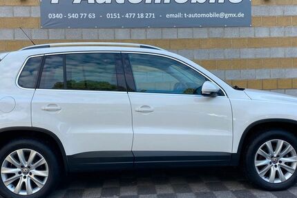 VW Tiguan 100.621 km 8.799 &euro; Dessau-Roßlau 06847