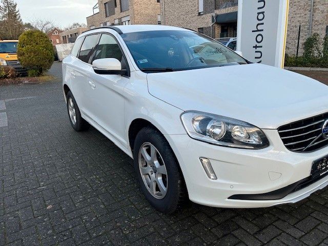 Volvo XC60 280.686 km 9.090 &euro; Diepholz 49356