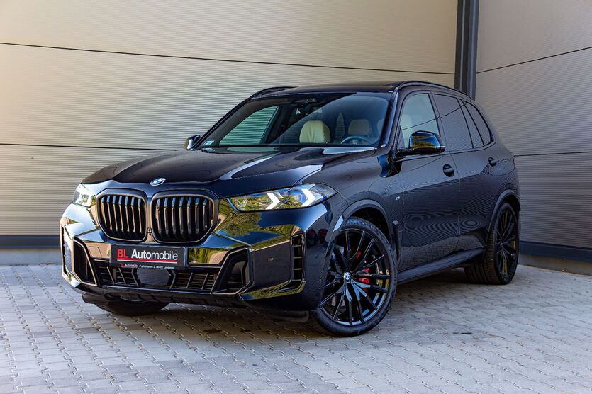 BMW X5 6.800 km 96.990 € Langweid 86462