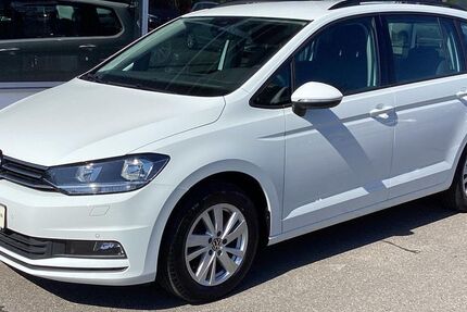 VW Touran 68.900 km 26.990 &euro; Aulendorf 88326