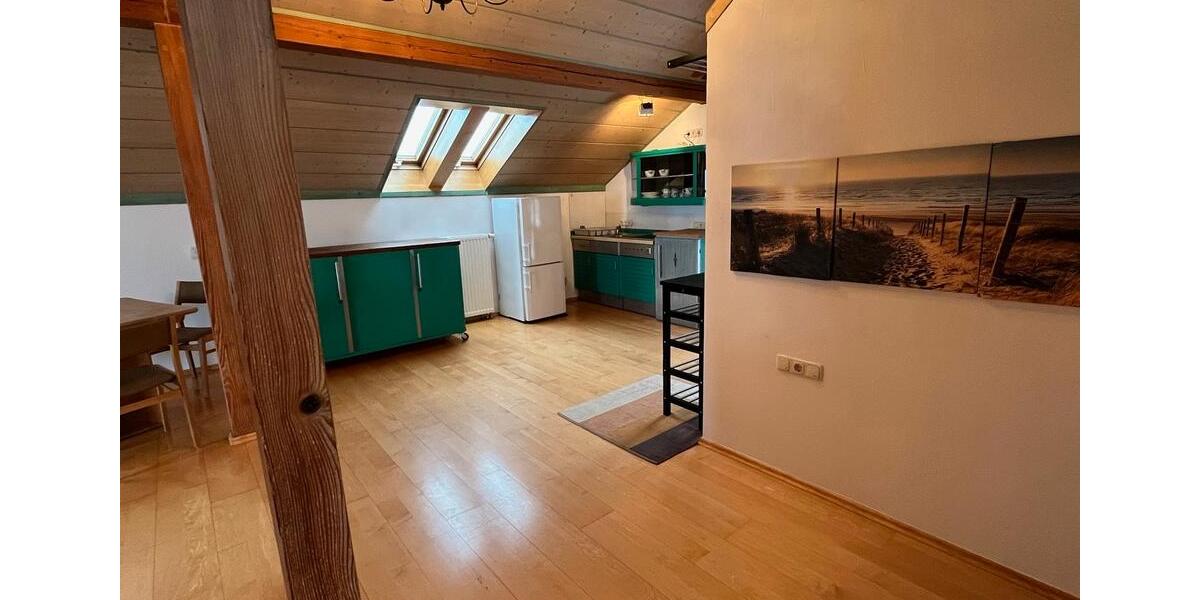 Mansardenwohnung in Scheuerhof, Burghausen 1 zimmer