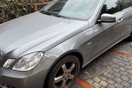 Mercedes-Benz E 220 99.900 km 13.900 &euro; Odelzhausen 85235