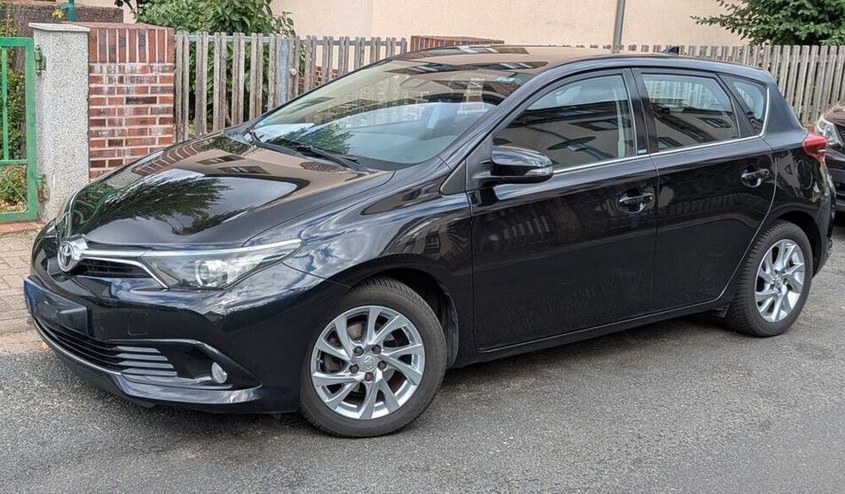 Auris