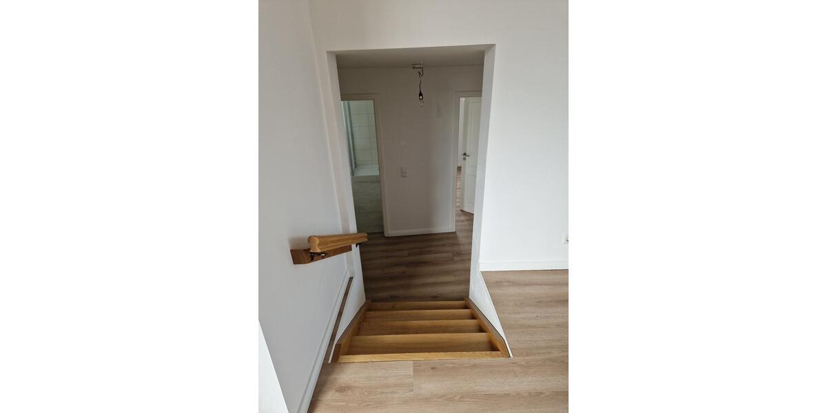 Etagenwohnung Jork - 3 Zimmer, 90 m&sup2;, 990&euro; | Angebot:25343266