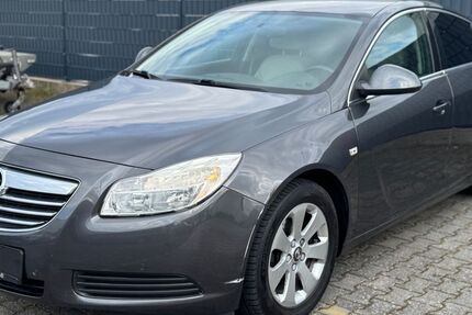 Opel Insignia 234.600 km 2.300 &euro; Rüsselsheim 65428