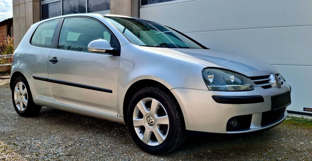 VW Golf 183.000 km 3.499 € Johanniskirchen 84381