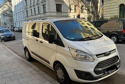 Ford Transit Custom 102.000 km 17.800 &euro; München 80337