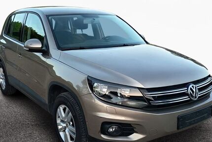 VW Tiguan 97.500 km 8.990 &euro; Kloster Veßra 98660
