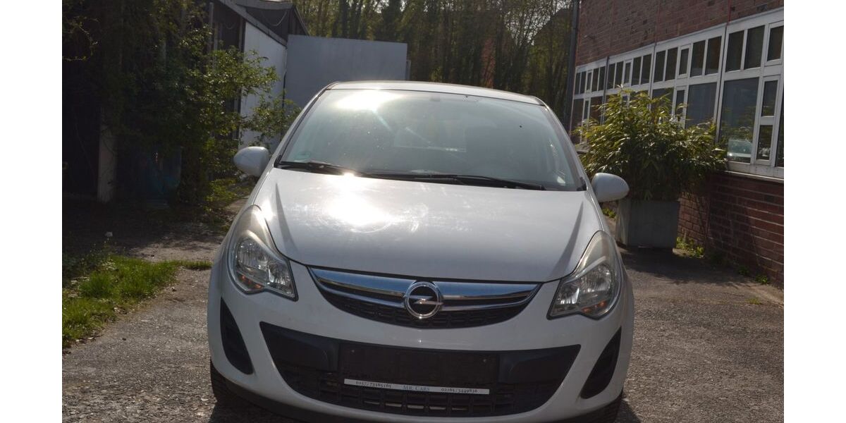 Opel Corsa 123.000 km 1.970 &euro; köln 50969