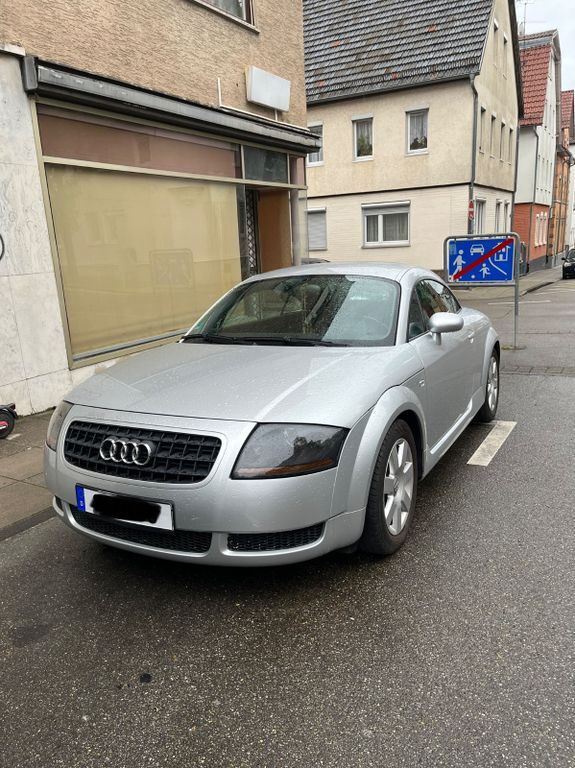 Audi TT 116.000 km 4.900 € Stuttgart 70435
