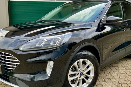 Ford Kuga 133.000 km 19.990 € Wehrheim 61273