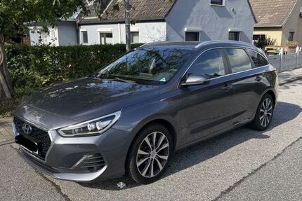 Hyundai i30 174.100 km 10.250 &euro; Kiel 24107