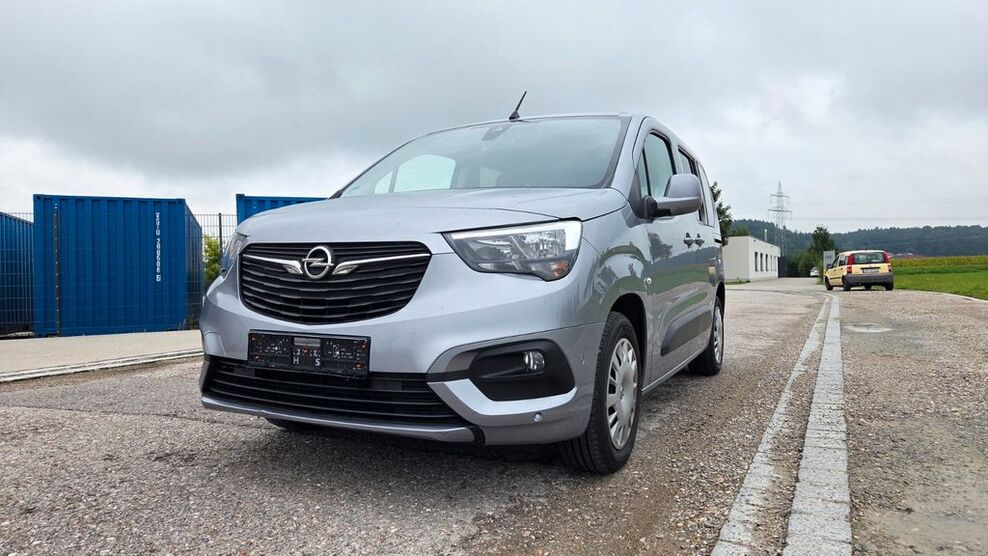 Opel Combo Life 110.100 km 11.200 € Burgkirchen 84508