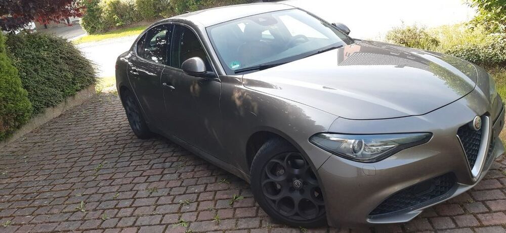 Giulia