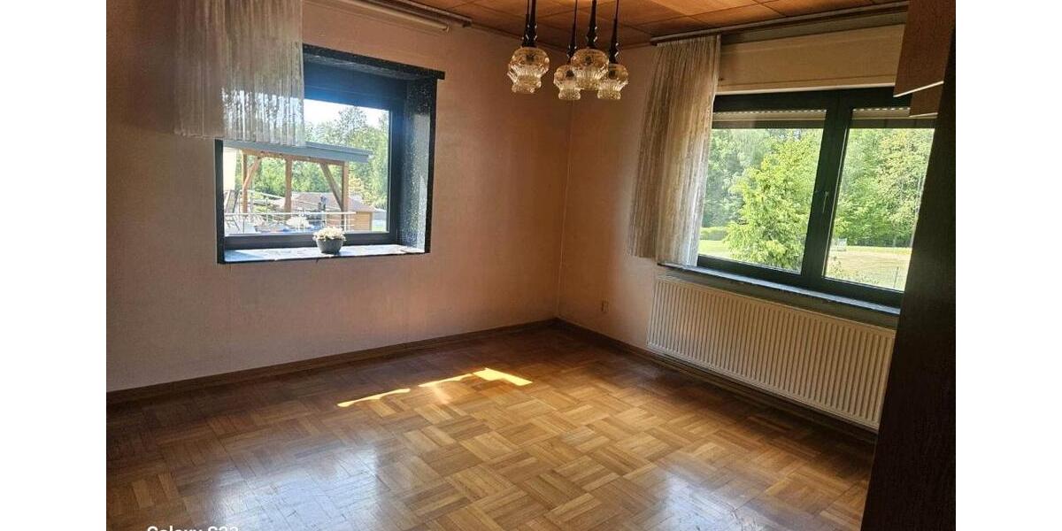 Einfamilienhaus Heusweiler - 7.5 Zimmer, 139 m&sup2;, 1.100&euro; | Angebot:26334738