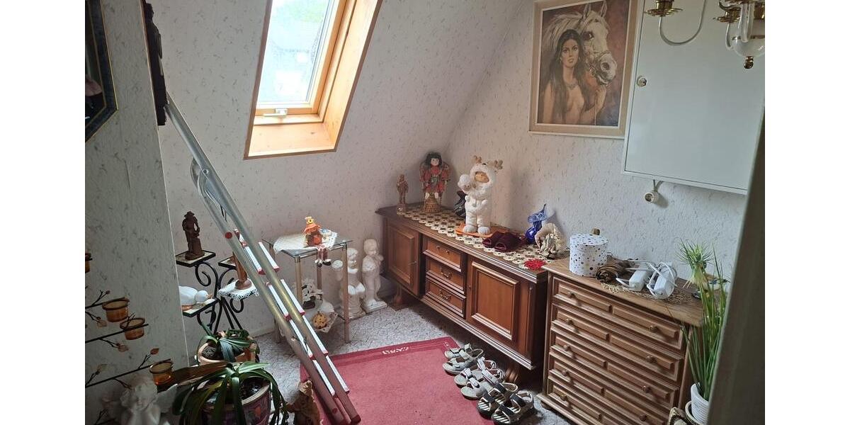 Einfamilienhaus Saarwellingen - 4 Zimmer, 93 m&sup2;, 110.000&euro; | Angebot:26739303