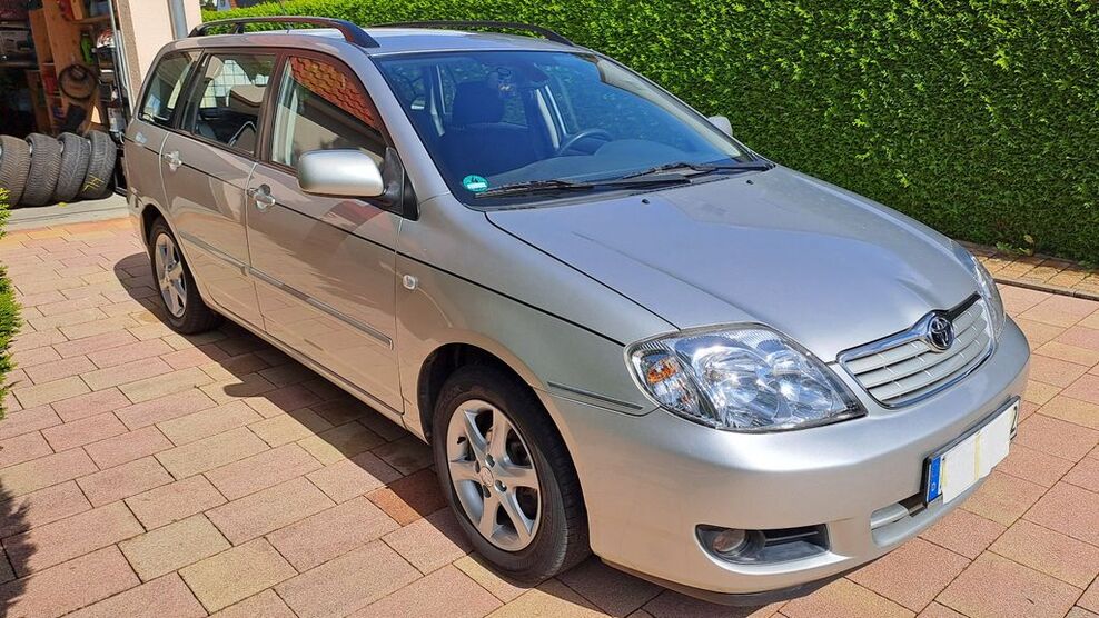 Toyota Corolla 157.000 km 4.300 € Asbach-Bäumenheim 86663