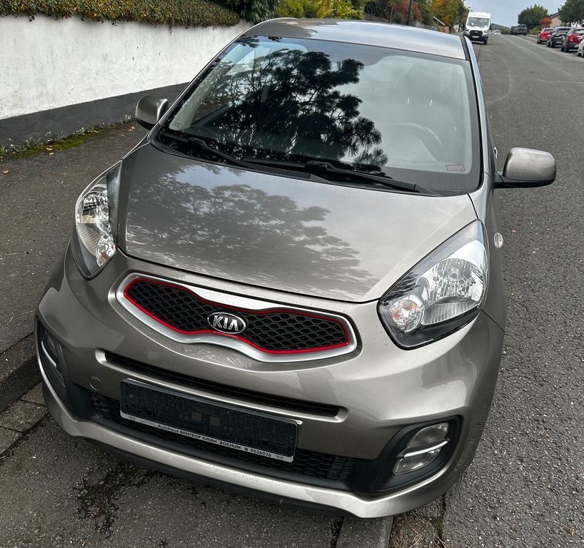 Kia Picanto 87.850 km 4.988 € Arnsberg 59821