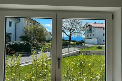 Erstbezug! Exklusive 2,5 Zimmerwohnung mit Garten ab ca. 01.06.25