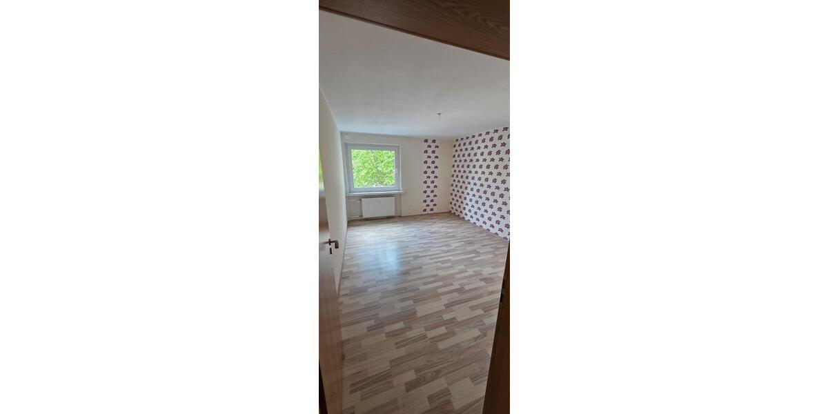 Etagenwohnung Hameln Kernstadt - 4 Zimmer, 92 m&sup2;, 180.000&euro; | Angebot:26532090
