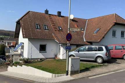 Haus Büdingen - 12 Zimmer, 285 m&sup2;, 690.000&euro; | Angebot:26767260