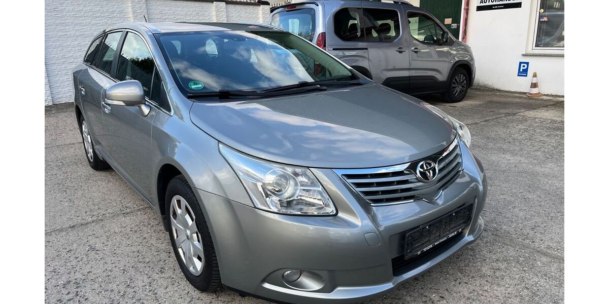 Toyota Avensis 159.300 km 6.900 &euro; Großbeeren ( bei Berlin ) 14979