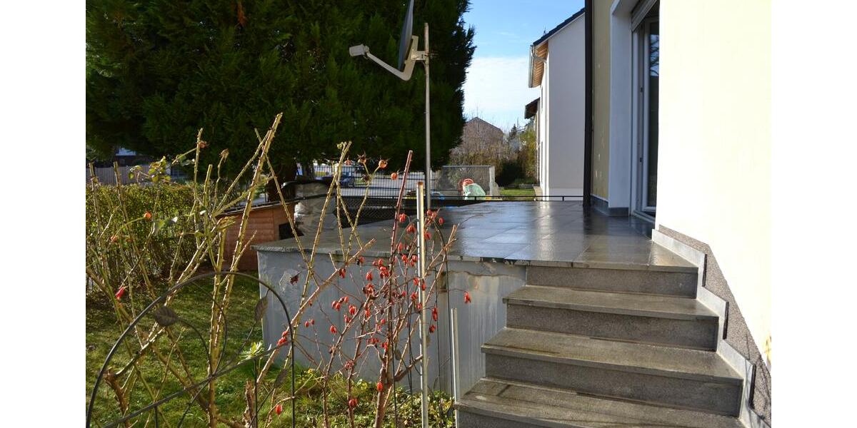 große 2 Zimmerwohnung mit Terrasse, Mainburg 2 zimmer