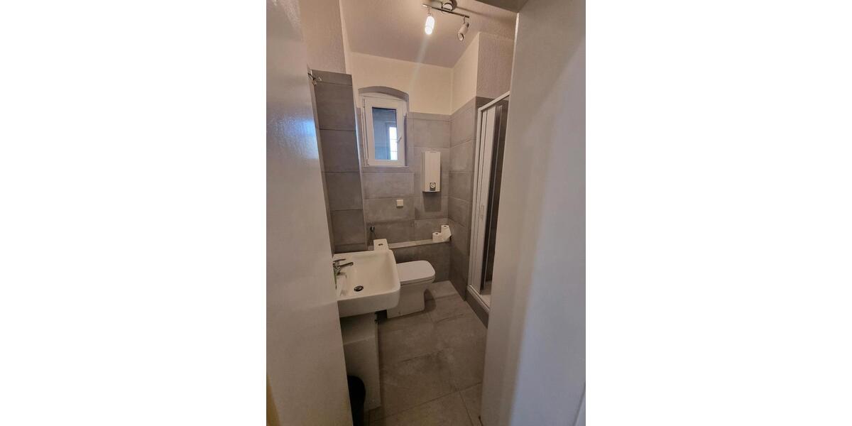 Etagenwohnung Rengsdorf - 3 Zimmer, 70 m&sup2;, 18&euro; | Angebot:23617202