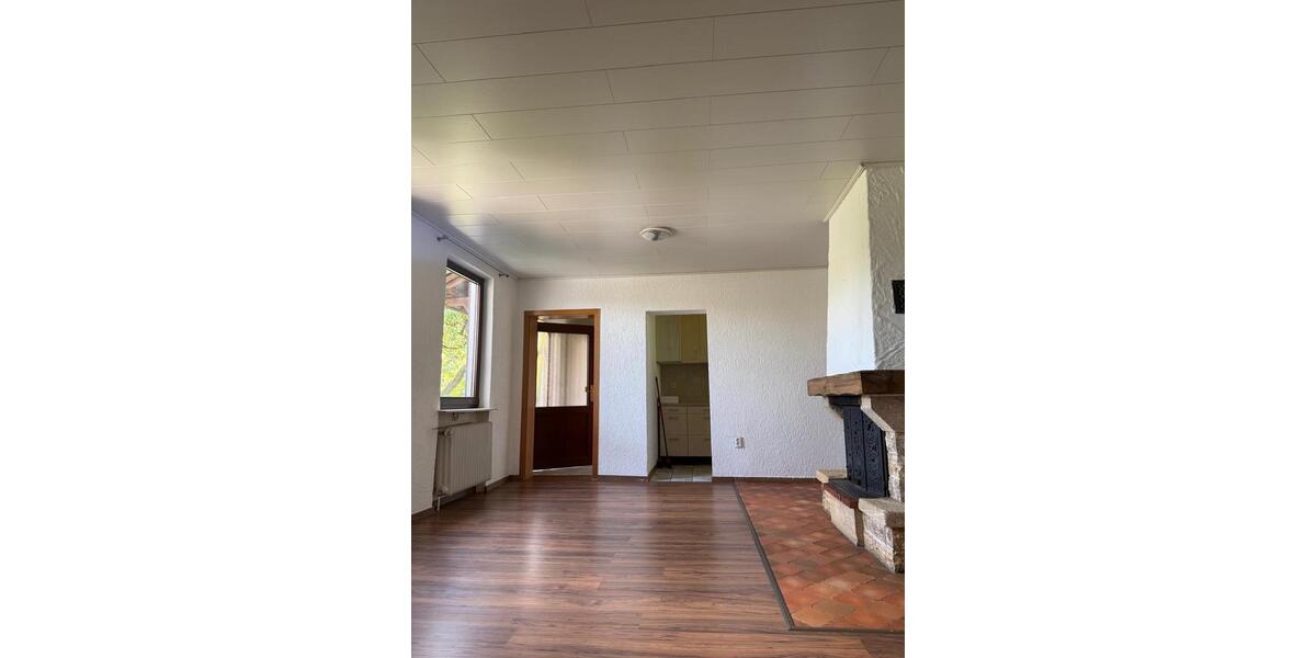 Erdgeschoßwohnung Schmelz - 4 Zimmer, 60 m&sup2;, 650&euro; | Angebot:26407957