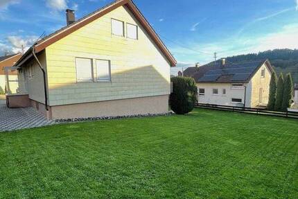 Haus Donzdorf Winzingen - 7 Zimmer, 169 m&sup2;, 439.000&euro; | Angebot:26840943
