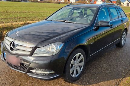 Mercedes-Benz C 180 135.000 km 9.750 &euro; Ellingen 91792
