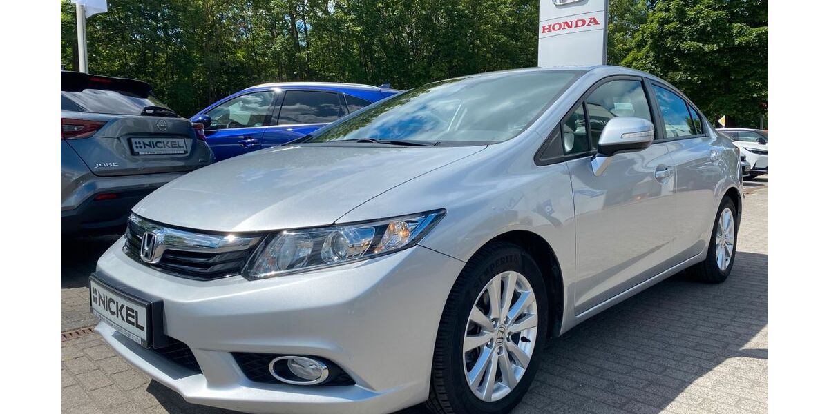 Honda Civic 92.680 km 9.480 &euro; Hoppegarten OT Hönow 15366