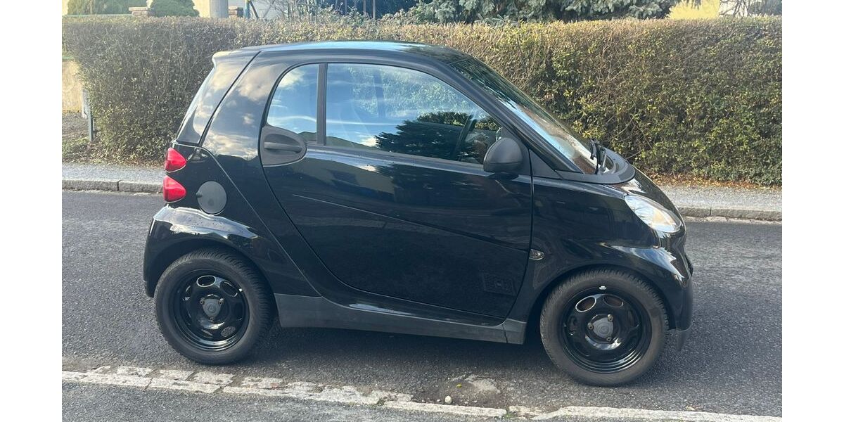Smart ForTwo 92.240 km 4.000 &euro; Dresden 01109