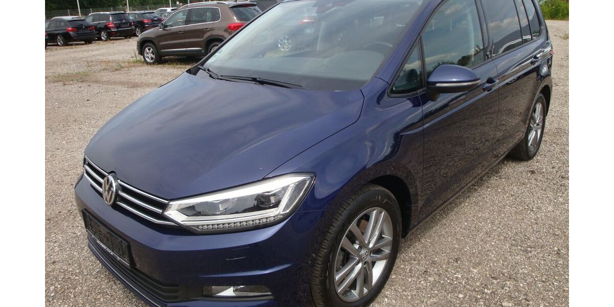 VW Touran 228.944 km 11.850 € Neufahrn 84088