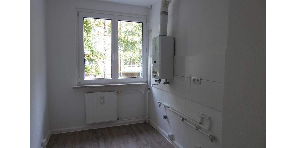 Erdgeschoßwohnung Bernburg (Saale) - 3 Zimmer, 58 m&sup2;, 329&euro; | Angebot:25540619