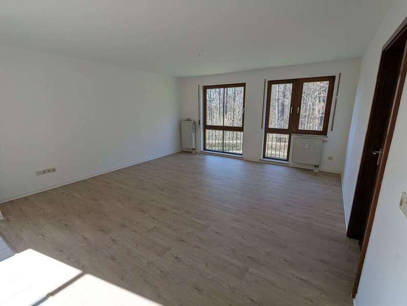 Wohnung zum Mieten in Gera 281 € 46.8 m²