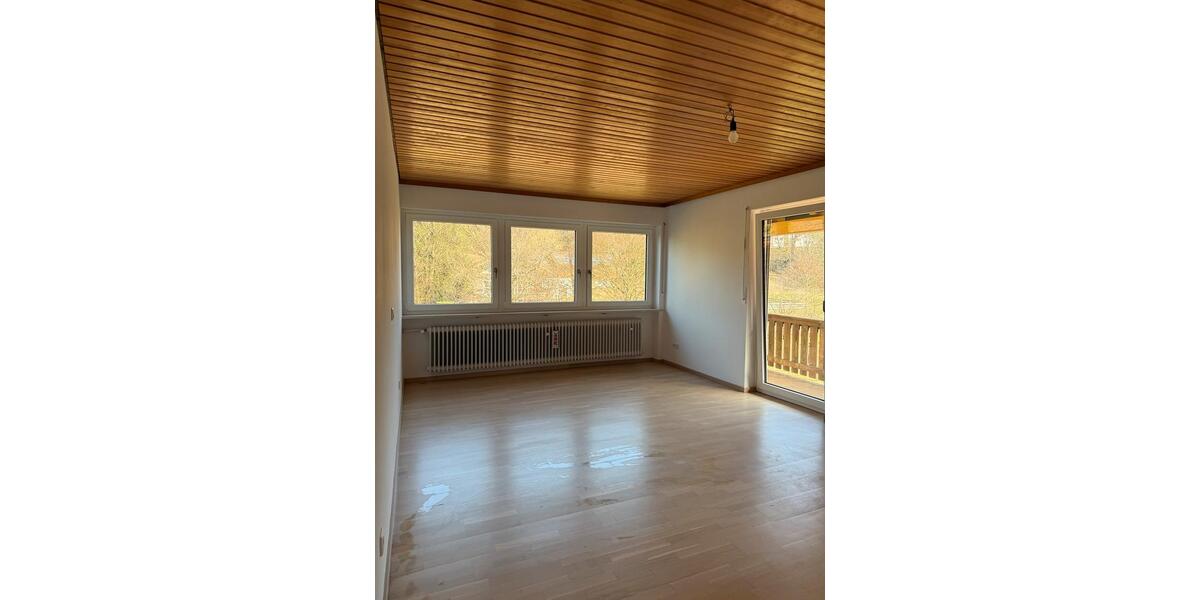 Doppelhaushälfte Isen - 4 Zimmer, 160 m&sup2;, 1.900&euro; | Angebot:25414681