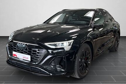 Audi Q8 e-tron 39.690 km 59.490 € Saarbrücken 66115