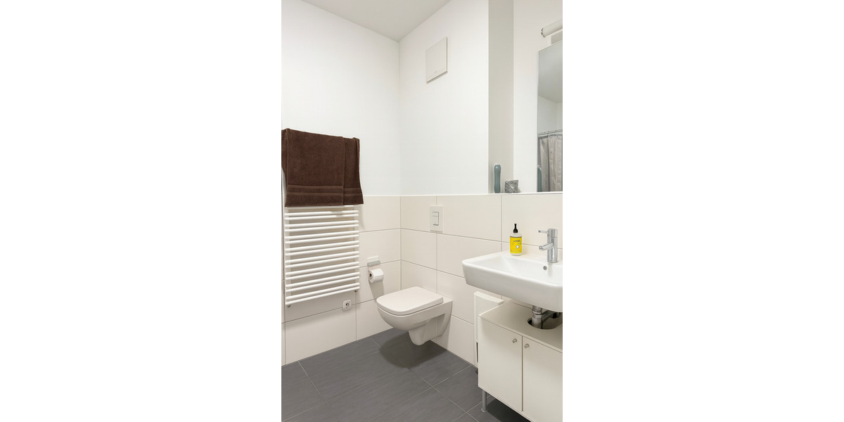 Neuwertige und zentral gelegene ETW mit Terrasse und Stellplatz! 3 zimmer