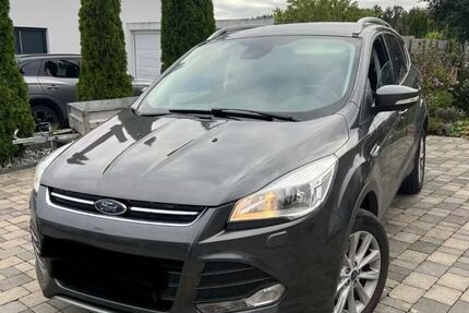 Ford Kuga 138.000 km 12.900 &euro; Löffingen 79843