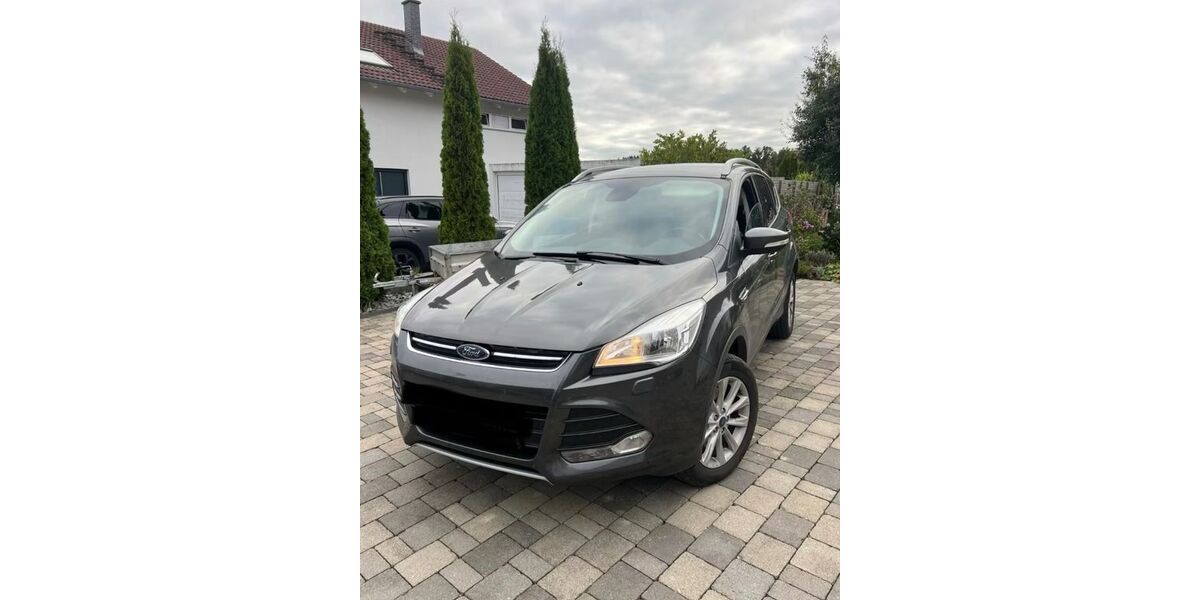 Ford Kuga 138.000 km 12.900 &euro; Löffingen 79843