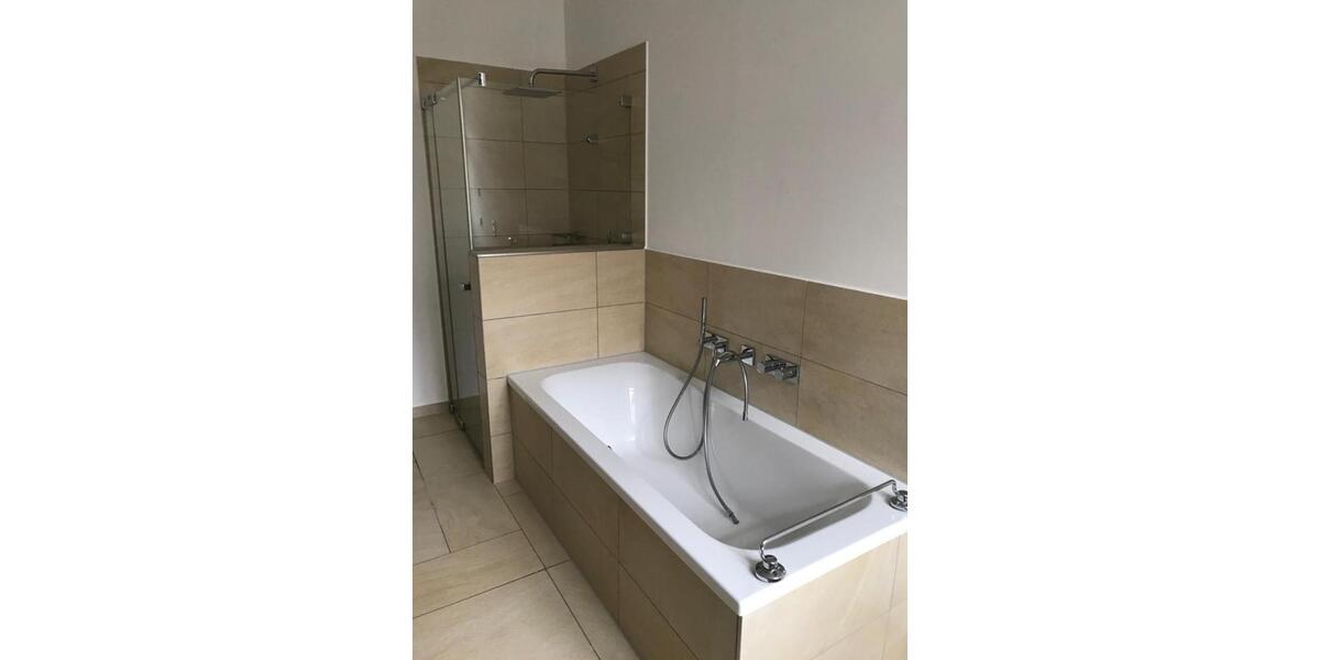 Etagenwohnung Radebeul - 3 Zimmer, 118 m&sup2;, 1.750&euro; | Angebot:25552598