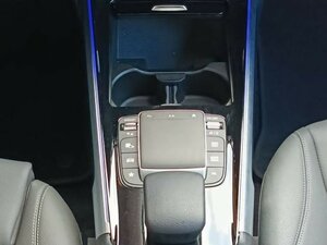 Mercedes-Benz EQB 250 Electric Art|Advanced|Konnektivität-Paket 46.632 km 30.960 &euro; Höhenkirchen-Siegertsbrun 85635