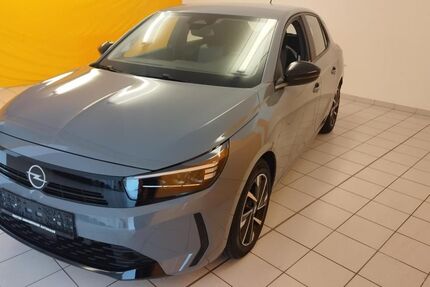 Opel Corsa 14.600 km 18.320 &euro; Schneeberg 08289