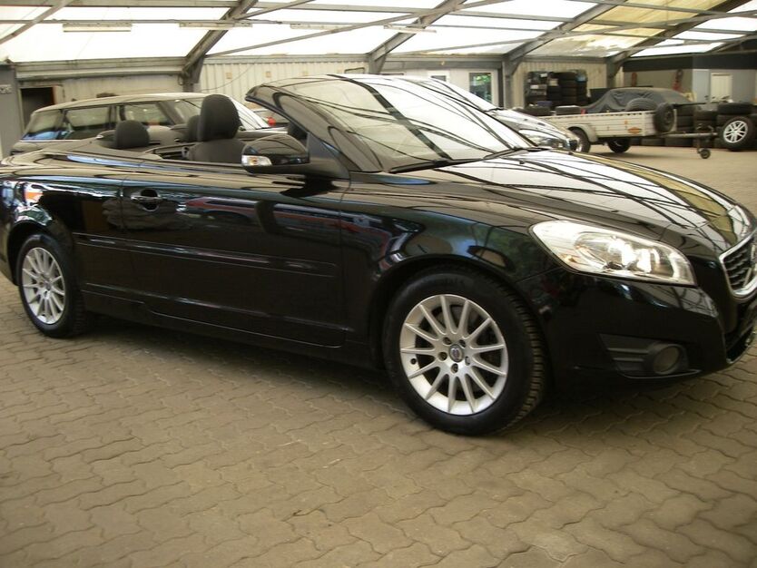 Volvo C70 137.000 km 9.990 € Hamburg 22043