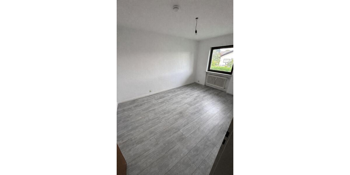 Erdgeschoßwohnung Bad Säckingen - 4 Zimmer, 110 m&sup2;, 1.440&euro; | Angebot:25414402